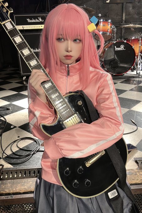 Twitterのコスプレ画像11