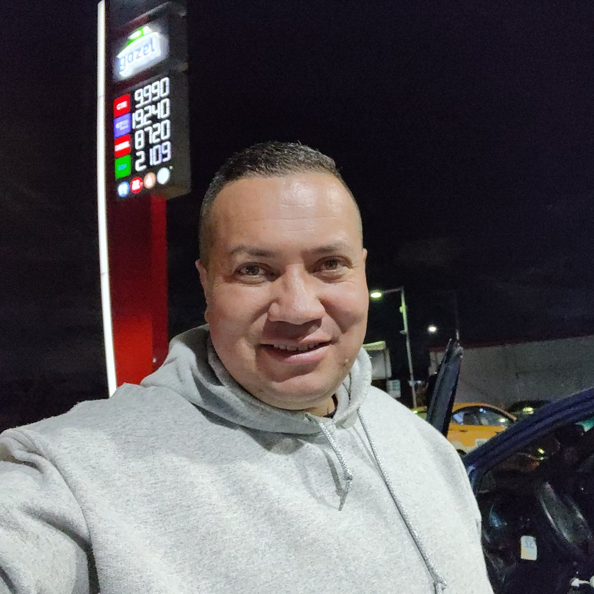 guzman_wayne's tweet image. #NuevaFotoDePerfil