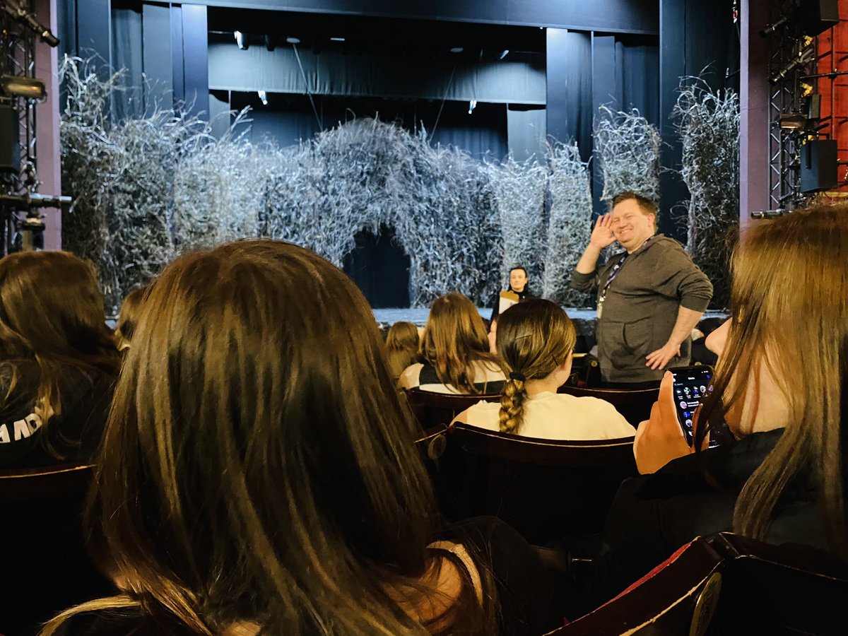 free_manor's tweet photo. Just arrived! Performing Arts students are enjoying a theatre workshop at #sunderlandempire before watching #oceanattheendofthelane later today #creativearts #outoftheclassroom https://t.co/bZukC3E96H