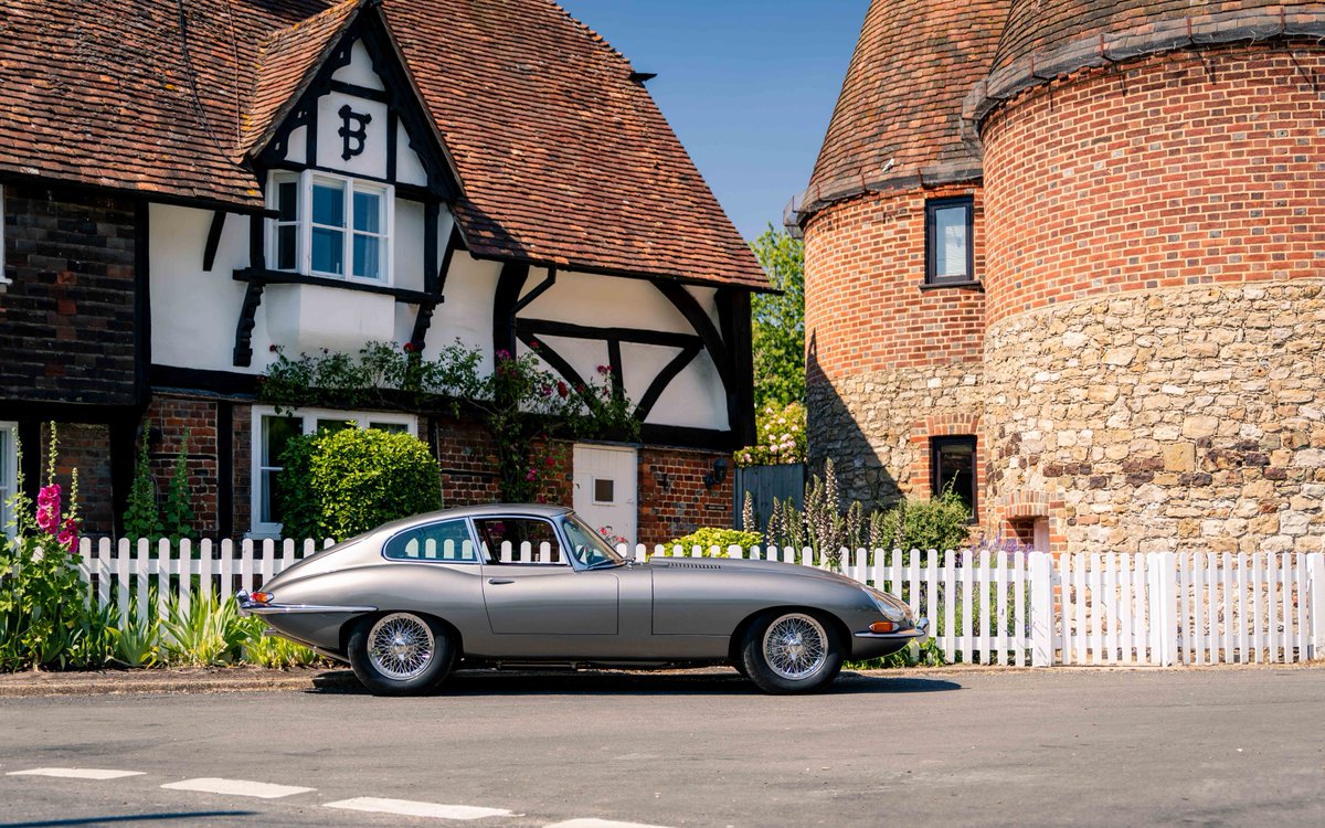 #throwbackthurday to the full performance lead restoration of this Jaguar E-type 3.8 Coupe! Returned to E-Type UK for sale, quickly snapped up by a new classic car enthusiast - Discover more: loom.ly/29K3kr0 #etypeuk #jaguaretype #etypejaguar #classiccarrestoration