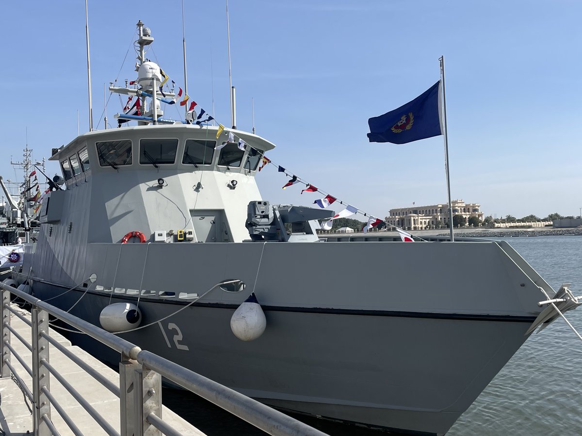 SwiftshipsInc's tweet photo. Swiftships' 35 meter FPV for Bahrain Navy steals the show at NAVDEX, Abu Dhabi! The RBNS Mashhoor 12, delivered earlier this year, impresses visitors at IDEX_UAE. Have you had the chance to check it out?
#defenseindustry #fpv #BahrainNavy https://t.co/TuUtez3SoE