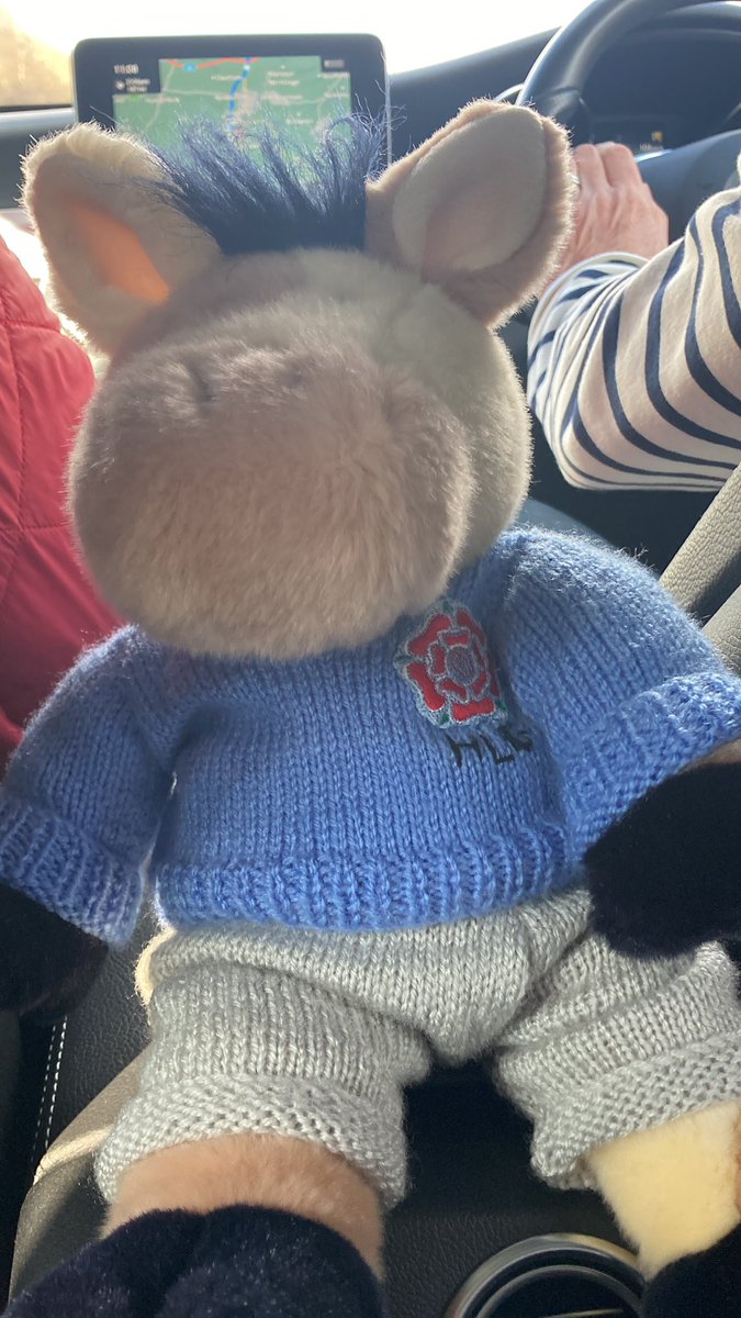 Very excited to be attending #EGAwards2023 representing <a href="/HLGLadiesGolf/">Hampshire Ladies Golf</a> with #HampshireHarry along with colleagues from <a href="/NorthHantsGC/">North Hants GC</a> <a href="/BasingstokeGol1/">Basingstoke Golf Club</a> <a href="/Golf_Hampshire/">Hampshire Golf</a> <a href="/AlresfordGC/">Alresford Golf Club</a>