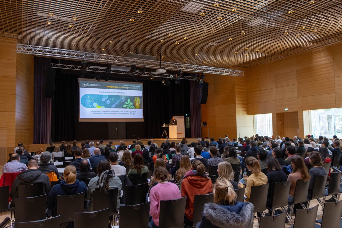 CIBSS_UniFR's tweet image. We are having such a blast during the CIBSS Symposium &quot;Integration in Biological Signalling&quot; here in #Freiburg. The first day really flew by and the second is already in full swing. 

Let us share some impressions with you📸
#SignallingIntegration2023