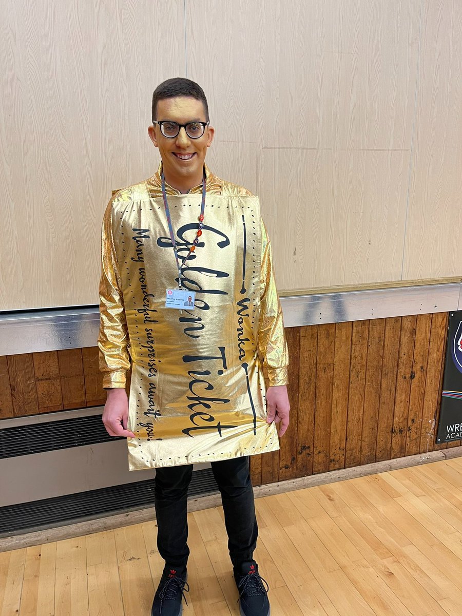 WrennSchool's tweet image. Some fantastic costumes courtesy of #WorldBookWeek, the Day the Crayons Quit, Cinderella and Willy Wonka&apos;s Golden Ticket all representing!