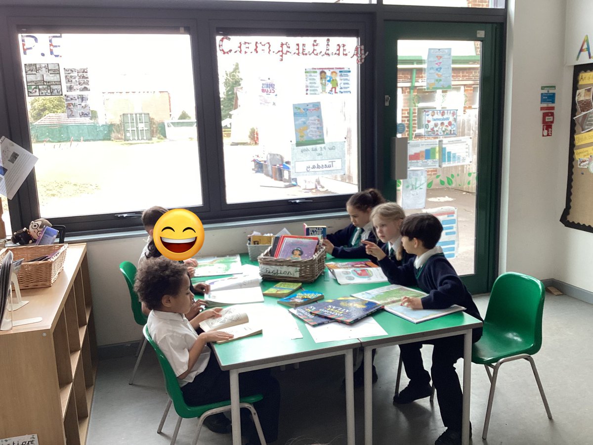 Year2TLTPA22's tweet photo. Mrs Larkin has interrupted our maths lesson with a very important drop everything and read shout out!! #WorldBookDay2023 https://t.co/kaAoB2NTYO