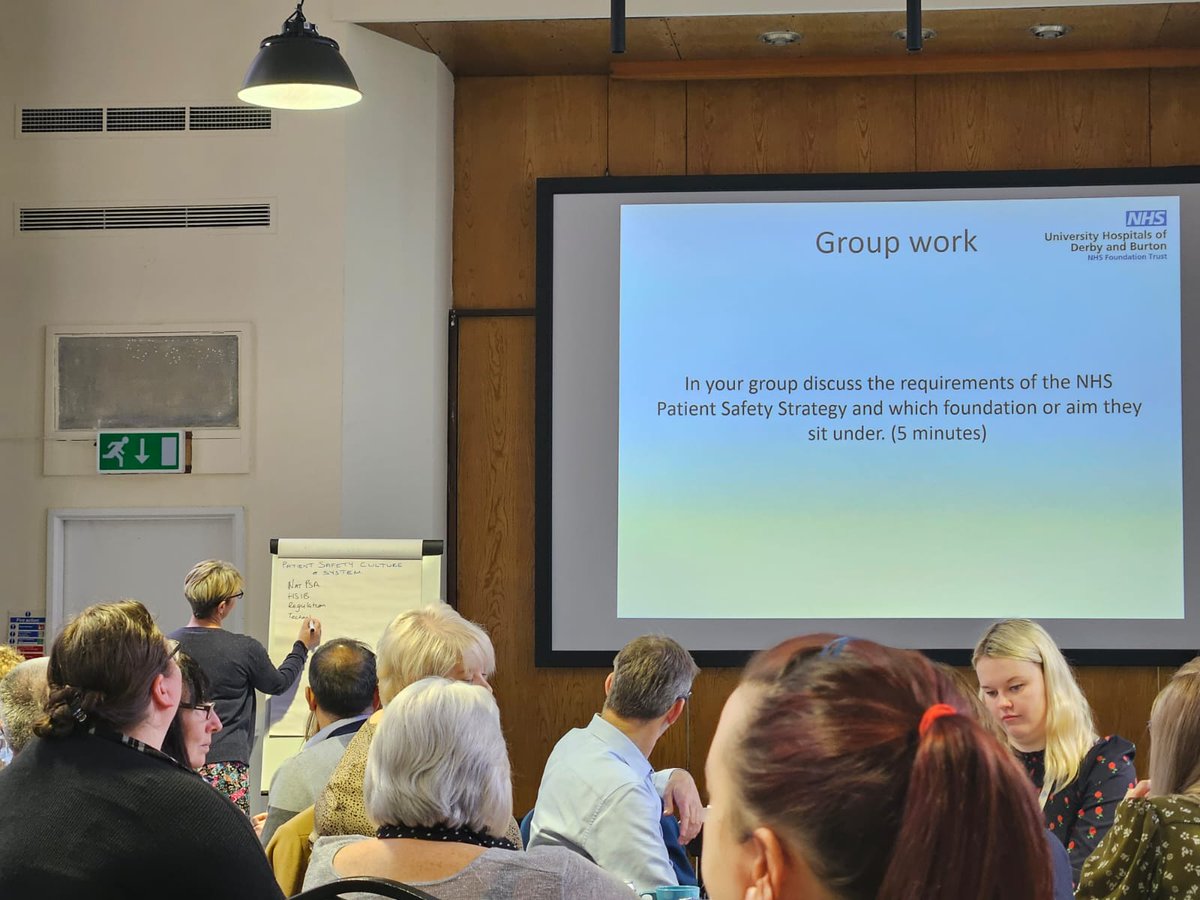 patsafetyuhdb's tweet image. What a fantastic turnout #psirf #patientsafety #sharedlearning #UHDB😀👂✍️