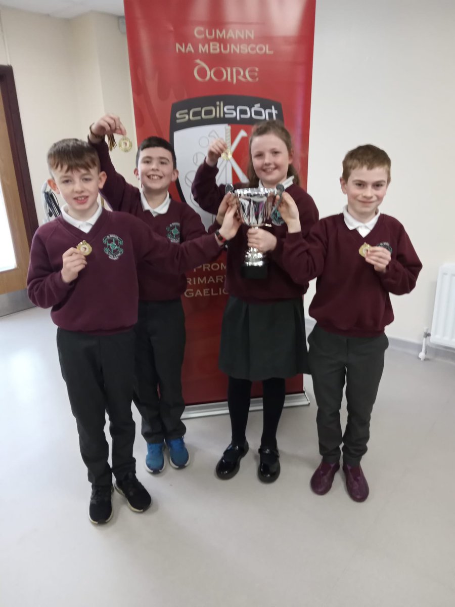 St Brigid's P.S (@stbrigids_ps) on Twitter photo Congratulations to our quiz team who were victorious yesterday at the Dóire Cumann na mBunsoil quiz! Onto the Ulster final we go!! <a href="/cnambnaisiunta/">Cumann na mBunscol</a> <a href="/Doire_mBunscol/">Doire GAA mBunscol</a> Congratulations to our quiz team who were victorious yesterday at the Dóire Cumann na mBunsoil quiz! Onto the Ulster final we go!! <a href="/cnambnaisiunta/">Cumann na mBunscol</a> <a href="/Doire_mBunscol/">Doire GAA mBunscol</a>
