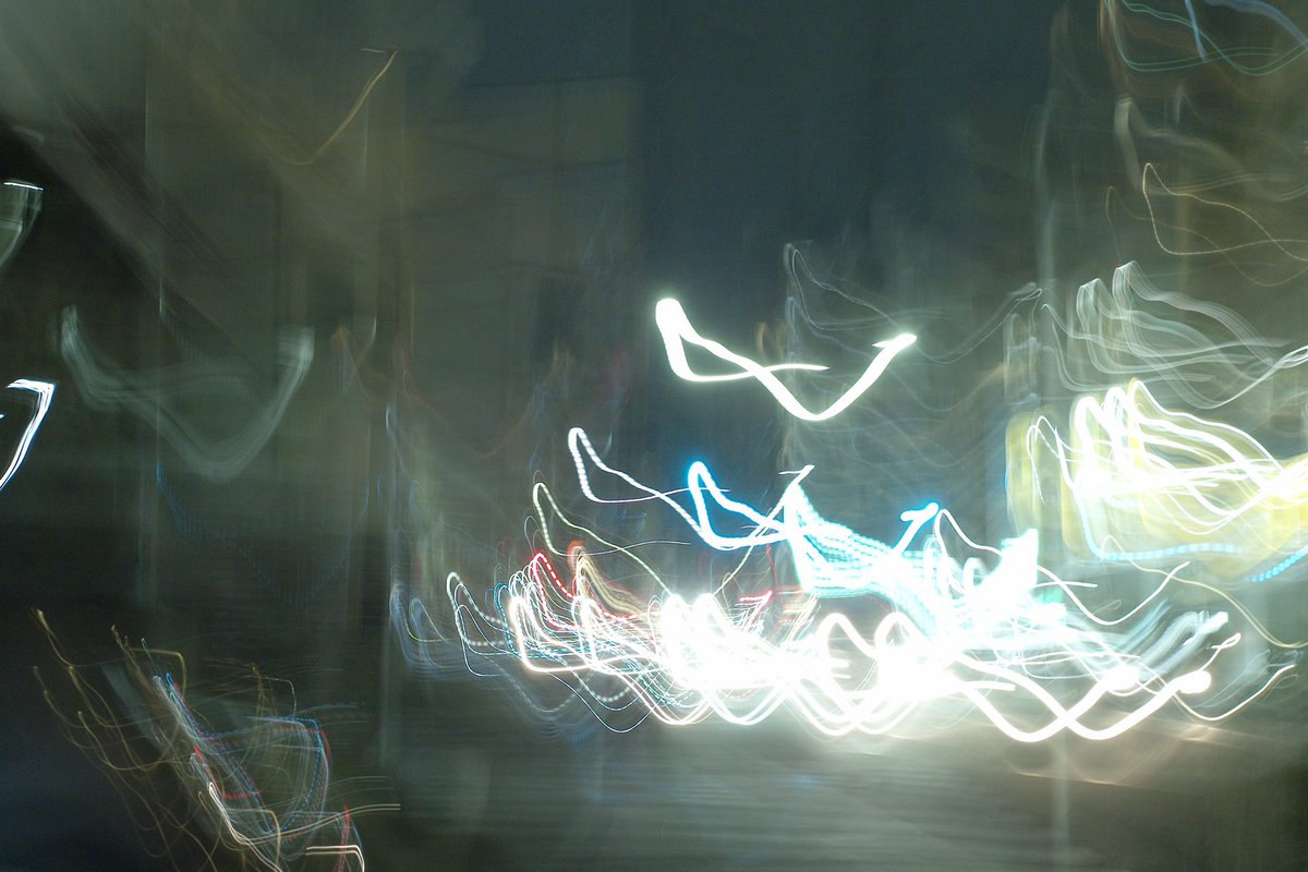 wa_sa_b's tweet image. #lightlines #nightsnap #leicam8