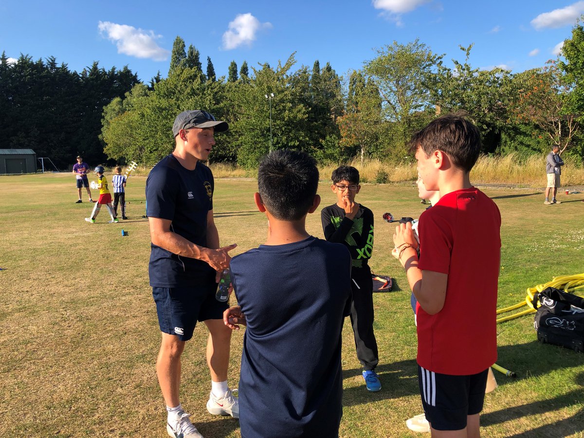 Bookings for our Easter camps are well underway. Book your place here.

oxfordcricketclub.com/a/school-holid…

Discounts for girls, <a href="/TheSwanSchoolOx/">The Swan School</a> and @cherwellschool students