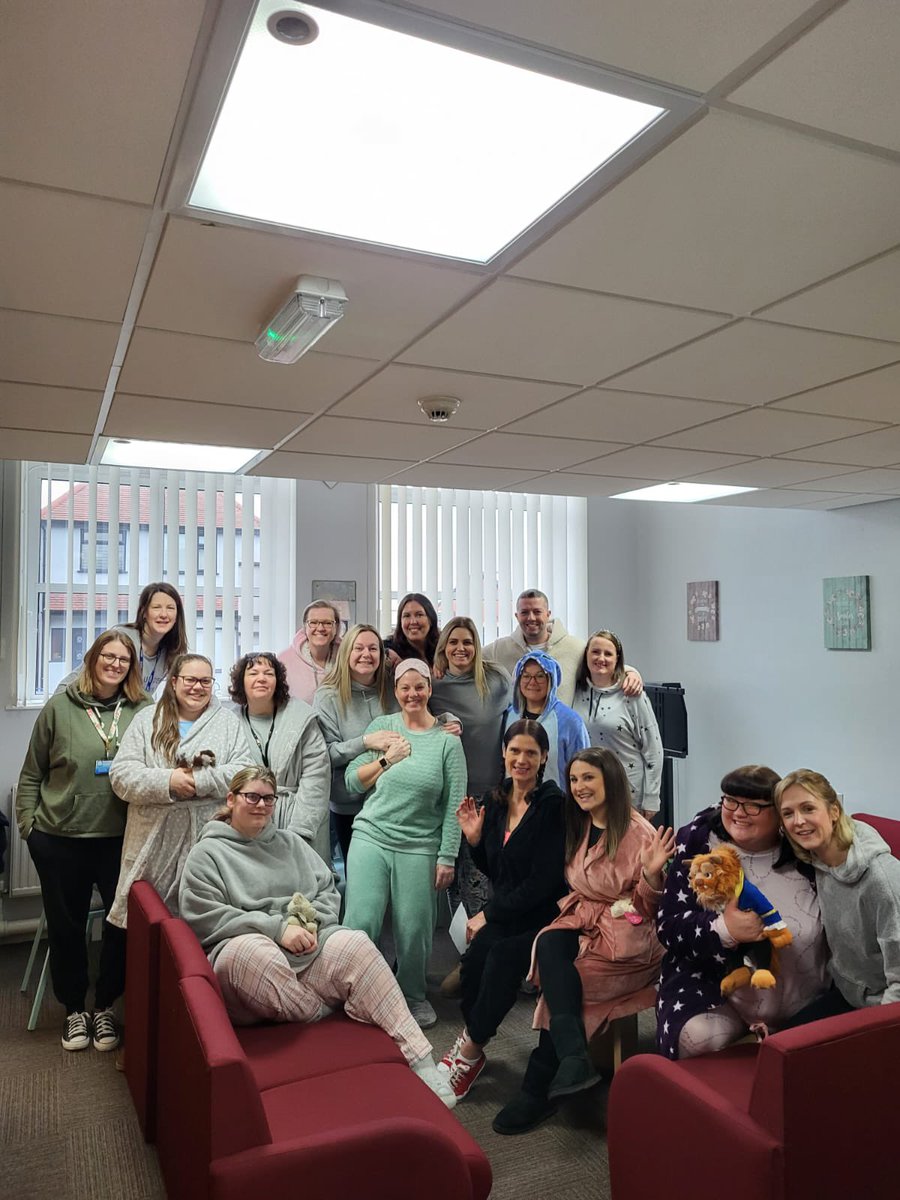 georgeygirl720's tweet photo. The staff are ready for an amazing World Book Day! 📚 @WorldBookDayUK @school_mount https://t.co/KSSPNaid7f