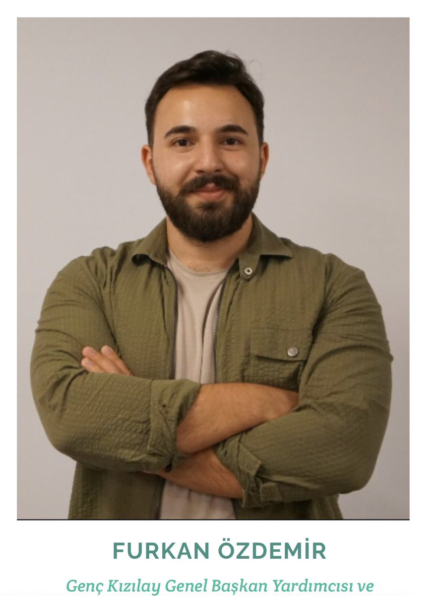 Genç Kızılay Başkan Yardımcısı Furkan Özdemir'in Kızılay'ın sitesine koyduğu bu muazzam özgeçmişi gündem olunca siteyi kapattılar. 

Genç Kızılay'ın yönetiminde yer alan isimler Kızılay Başkanı Kerem Kınık'ın oğlunun arkadaşları