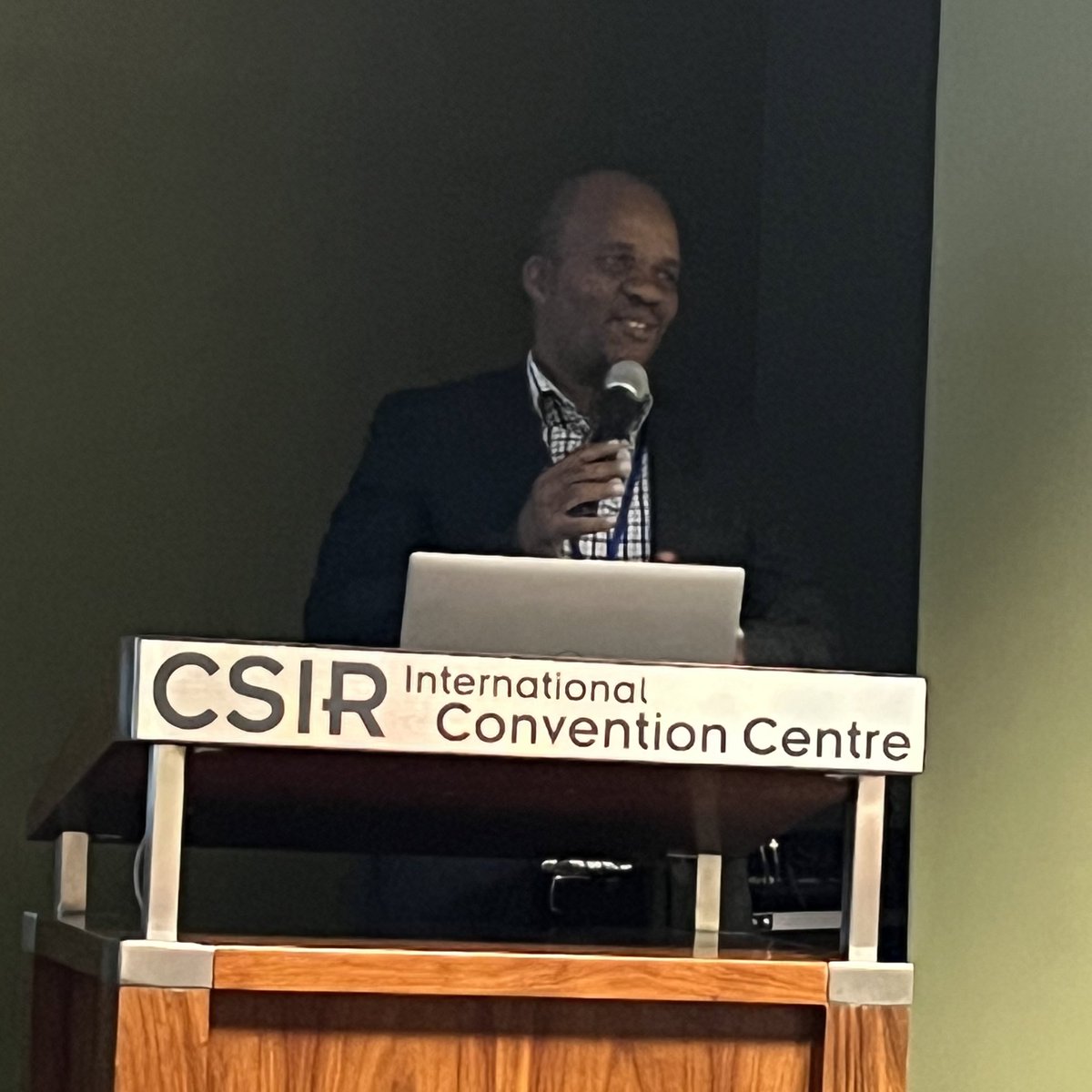 Dr Mthobisi Ndaba tweet media