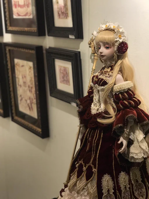 Special collaboration人形作家のようし さん『精霊大陸と刻印の魔女』で描いたファンタジー&ダークファンタジーなドレスのビスクドール達を展示いたします。(Giulietta dress衣装協力:yossy  ) 