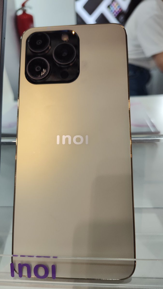 GeekZillaTech's tweet image. No, no es iPhone 14 Pro. Conoce el smartphone #Note12 de #inoi. Cuenta con pantalla de 6.9&quot;, batería de 5000 mAh y cámara principal de 13MP.