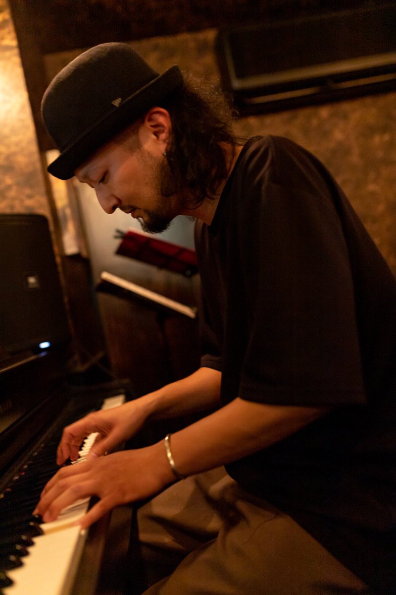 Thank you so much🧎‍♂️

Photo by Yusuke Yagi
instagram.com/yusuke_pix?igs…