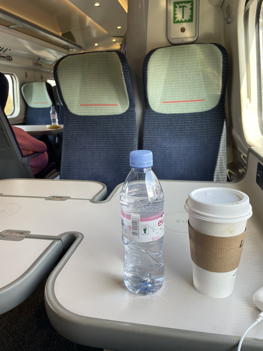 Julie Waite tweet media