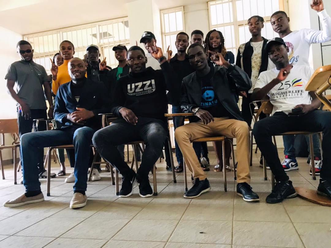 Zinasuzim's tweet image. Today at NUST, President Boris took time to meet with the Chapter. The Chapter is committed to stand in for the students of NUST together with the current ZINASU led SRC.
REJUVENATING THE STUDENT MOVEMENT TO RESPOND TO THE EDUCATION CRISIS
#ZinasuLives
#FeesMustFall
#StudentsVote