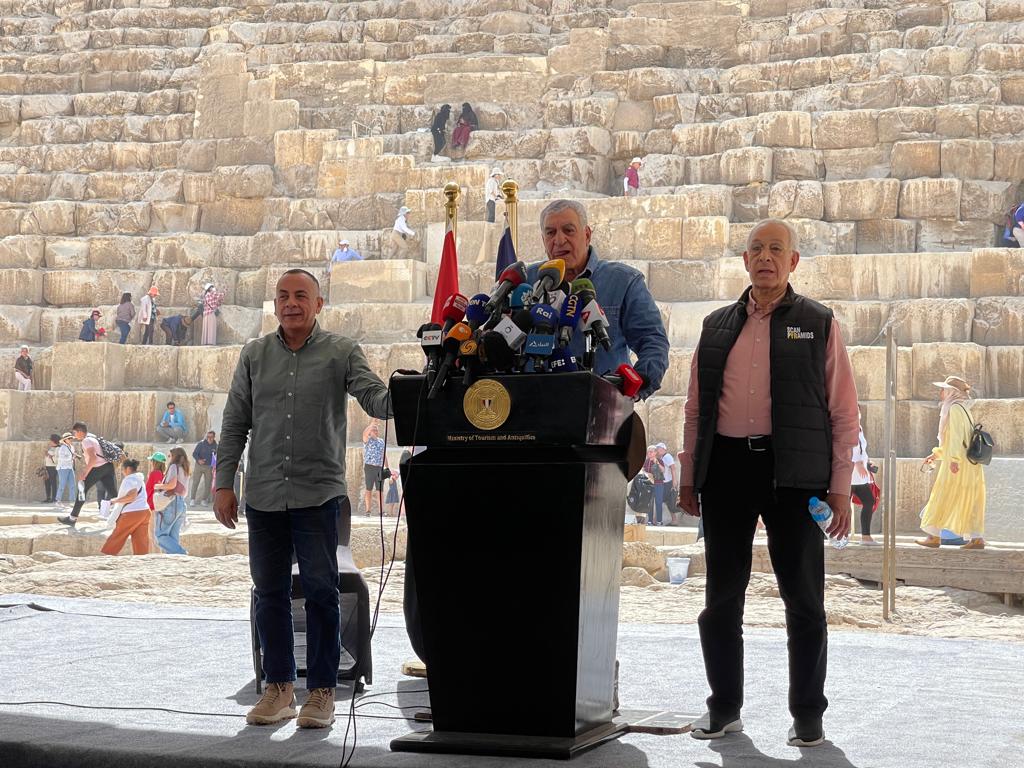 mostafa_waziri's tweet image. #ScanPyramids announce in an international press conference the discovery of a previously unknown corridor and 9-meter tunnel inside the Great Pyramid.
#Egypt #egyptology #pyramidsofgiza #instagram #pyramids #Explore #new #discovery #staytuned #historic #site @Dr_Hawass