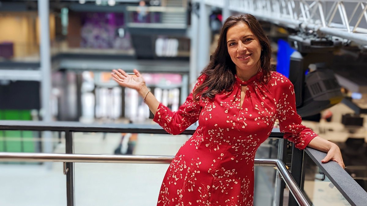 BBCRadioWales's tweet photo. With Behnaz Akhgar from 2pm...

🔸 Susie Corcoran chats about her show Priscilla Queen Of The Disaster.

🔸 Annie Cartwright @SkinandFace offers expert advice.

🔸 and Behnaz goes behind the scenes of @CursedChildLDN

🎧https://t.co/Xbrff72ZT8 https://t.co/6FqF1FzKiE