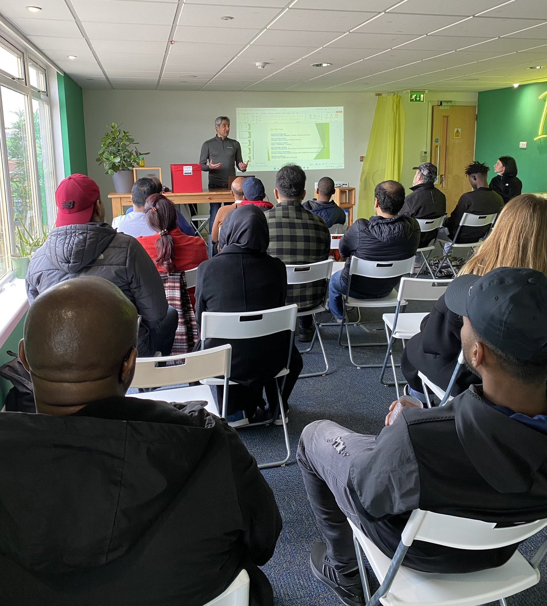 InfoSourceOrg's tweet photo. Fantastic Info Session today hosted by @outdoorsforyou2 talking about the importance of mindfulness, the importance of getting outdoors to improve mental health and  the benefits of meeting new people. #mindfullness #walking #refugeeeswelcome https://t.co/9jhxFVvIGF