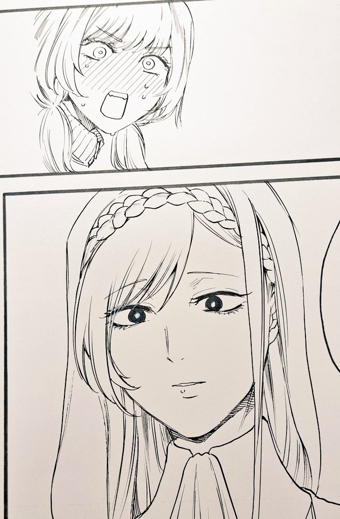 絵がぶれないようにキャラ見本を手元に置きつつペン入れしてるんだけど、見本に近づけなきゃ…と考えてしまって、むしろ難しい気がしてきた 