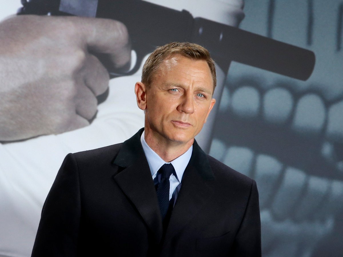 Happy birthday to #DanielCraig
Daniel was born on this day 55 years ago.
#JamesBond #CasinoRoyale #QuantumOfSolace #Skyfall #Spectre #NoTimeToDie