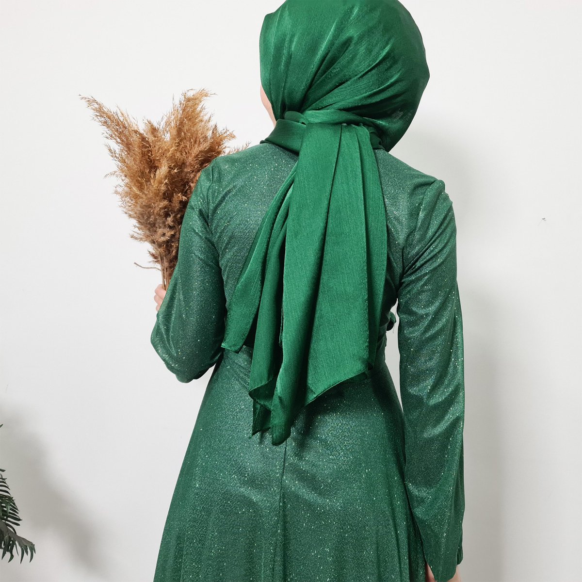 Yeni Sezonda Markosin de ✨
.
.
.
#yenisezon #elbise #moda #model
#like #fashion #new #keşfetten