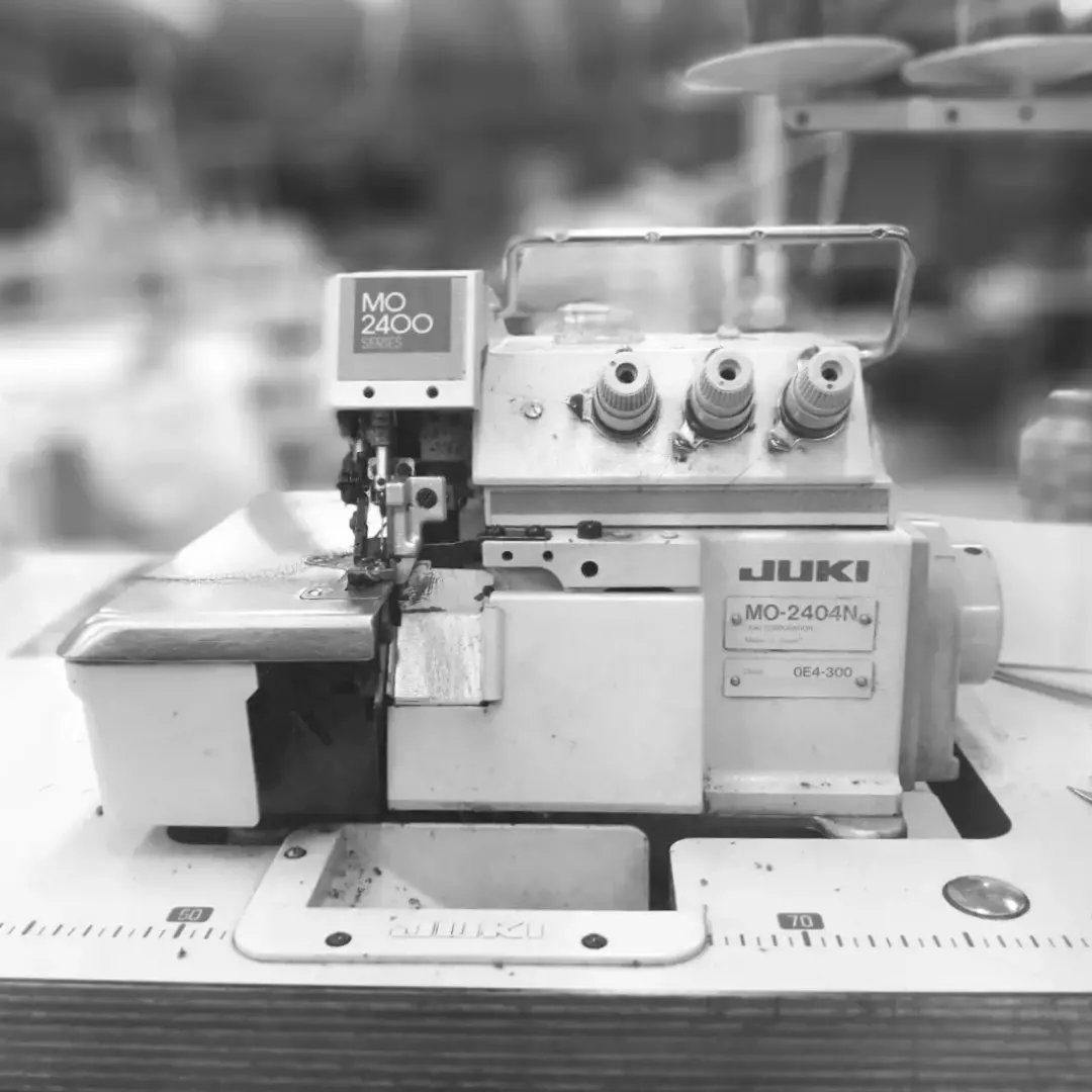 mishinyakonishi's tweet image. 【MO-2404N】工業用ロックミシン
#juki
部品の交換完了
微量な調整がポイント📷️
いつもありがとうございます

#jukisewingmachine #mishin #sewing #sewingmachine #machine #monochrome #ジューキ #ミシン #ロックミシン #ミシン屋 #工業用ミシン #モノクロ #モノクロ写真