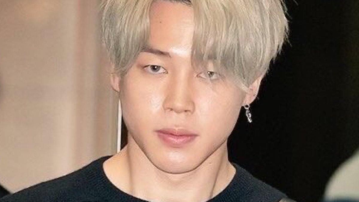 librafolders's tweet photo. barefaced jimin ♡ https://t.co/K19wWWDl5h