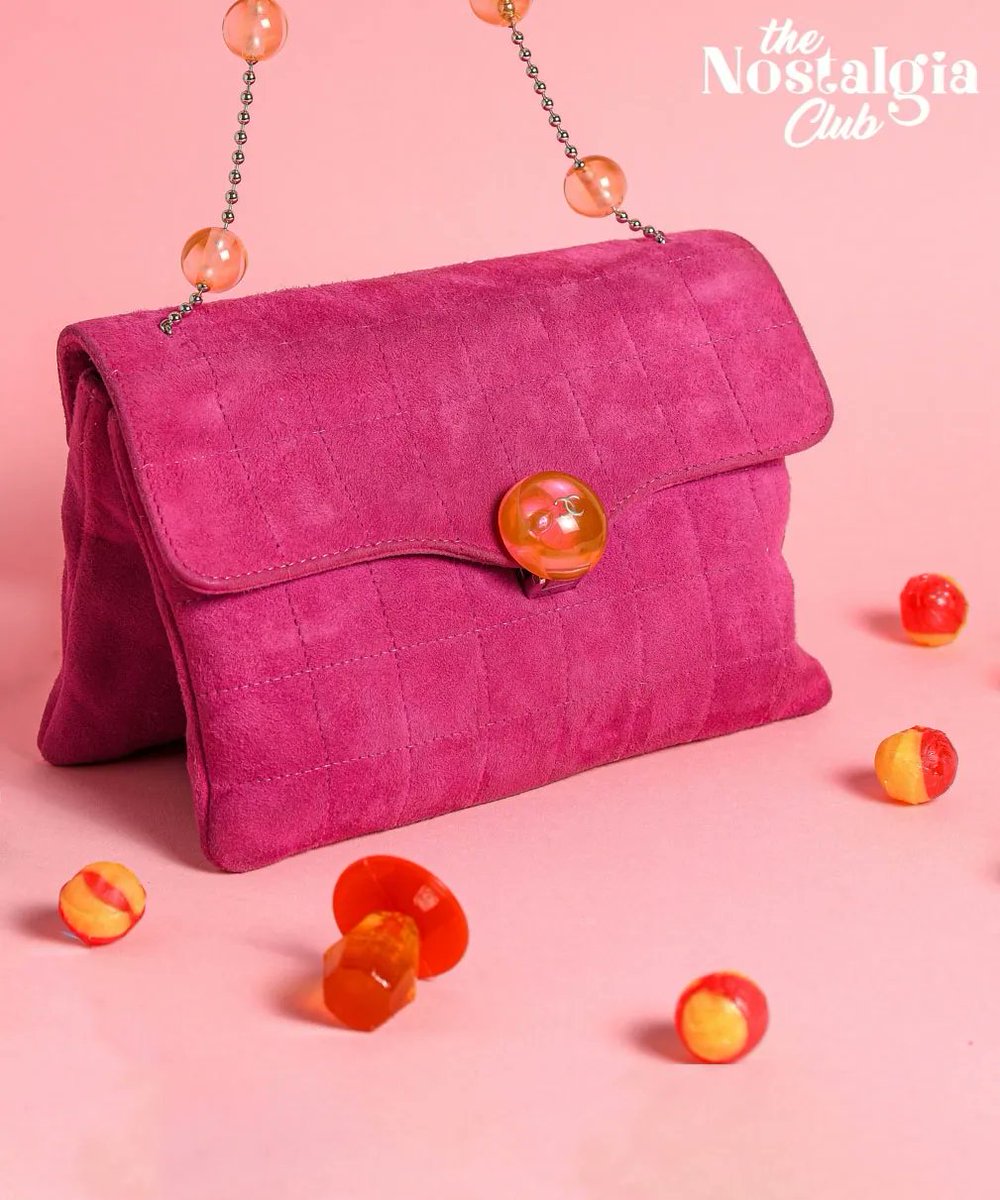 Destination_KSA's tweet image. Meet Hatoon Abdullatif founder of The Nostalgia Club. Get to know about the boom on preloved fashion and why you should invest in your own unique preloved piece.
Read more
buff.ly/3Ixx3H1 
-⁠
#KSA #Saudi #DestinationKSA