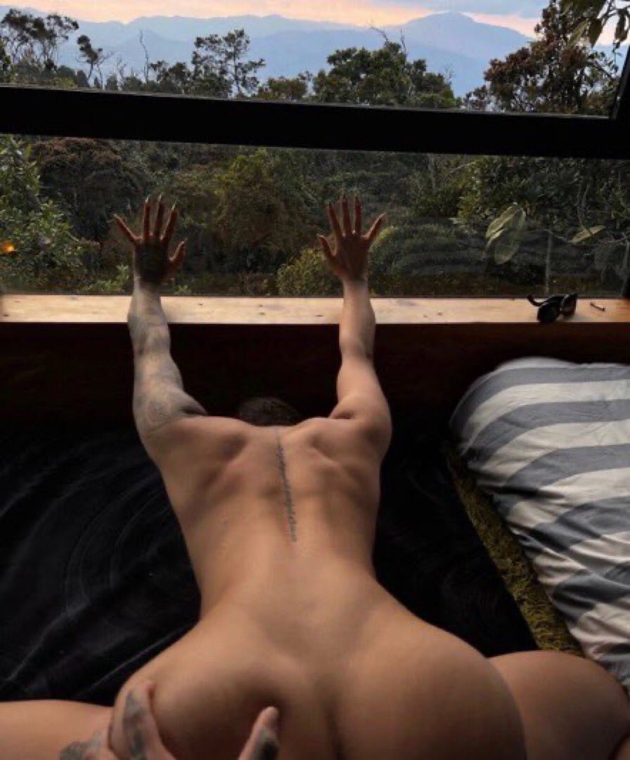 Paintmyfire691's tweet photo. Your view🥵✨❤️‍🔥 https://t.co/DWD3xRz95S