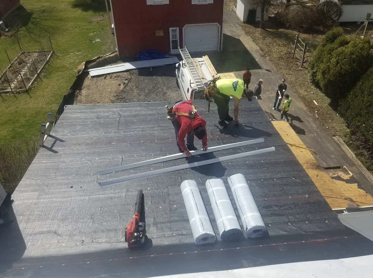 kulproofing's tweet image. At the core of Kulp Roofing &amp;amp; Construction, Inc., lies our fundamental values: quality, communication, honesty, and superior craftsmanship.

Call us at (215) 538-0618 for free estimates today!