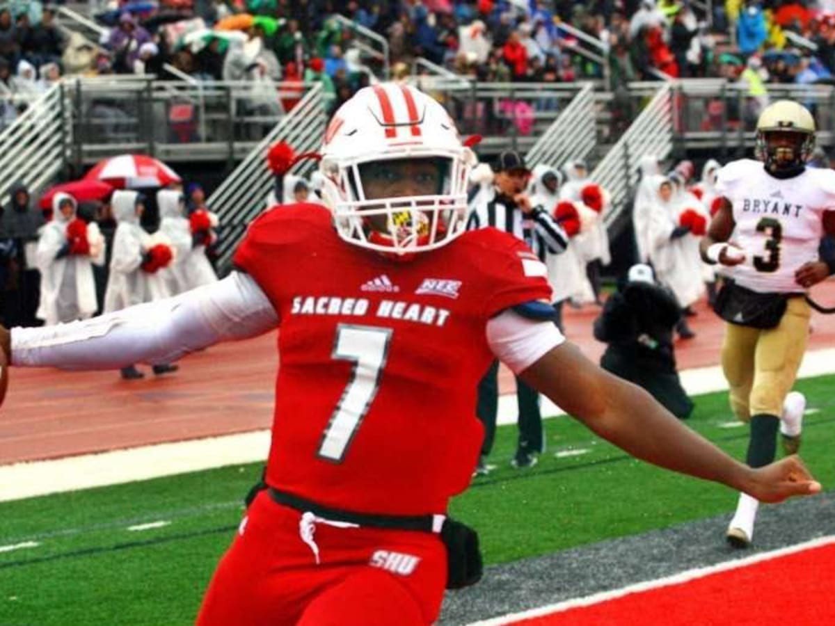 Shakeel Johnson (@shakeeljohnson7) on Twitter photo After a great conversation with <a href="/Coach__Duke/">Kevin Duke</a> I am truly blessed to receive an offer to Sacred Heart #gopioners #stbg After a great conversation with <a href="/Coach__Duke/">Kevin Duke</a> I am truly blessed to receive an offer to Sacred Heart #gopioners #stbg