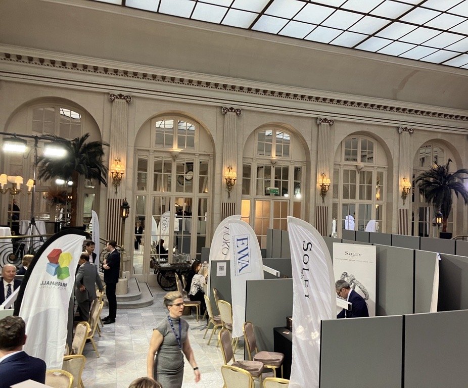 HouldenGroup's tweet photo. A few highlights from our recent London event where we focused on our world, adapting to the challenges facing our industry &amp; exploring future opportunities to ensure success.
💍 🌍 🛍 🍃 🥂

#HouldenLondon2023 #ThrowbackThursday https://t.co/lcE2Bmfw5J