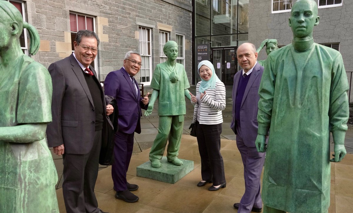 RCSEd's tweet image. We are delighted to welcome our guests from @UNIMASofficial, as both parties sign an updated memorandum of understanding and plan for future projects together that will #MakeThingsBetter for our colleagues and patients in both regions.