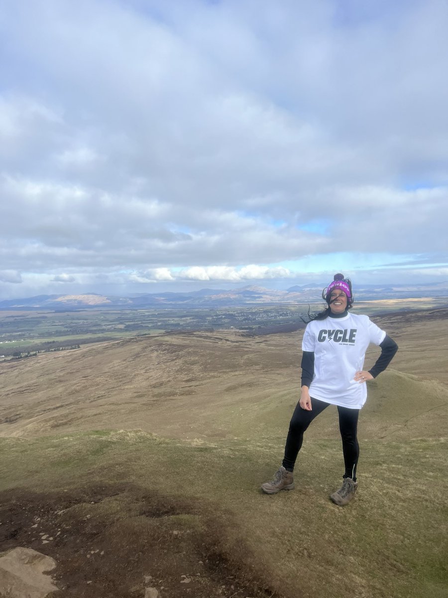 silka_patel's tweet photo. Iβm taking part in the annual #CycleforSmartWorks challenge with my colleagues @LeidosInc. From 1st-8th March Iβm hiking, running, walking & swimming to do 100 miles in #8days
This morning was a brisk walk up #Dumgoyne β¦ brilliant views and great way to start the day ππ½ β°οΈ https://t.co/BQLRyf9zJe