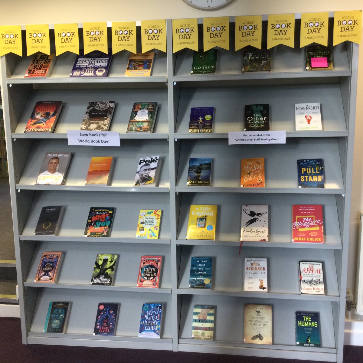AshfordSchLib's tweet photo. The Somerville Library is getting ready to welcome @AshfordSchool students and staff to a #WorldBookDay2023 celebration at lunchtime. https://t.co/3LZKM4YJqX