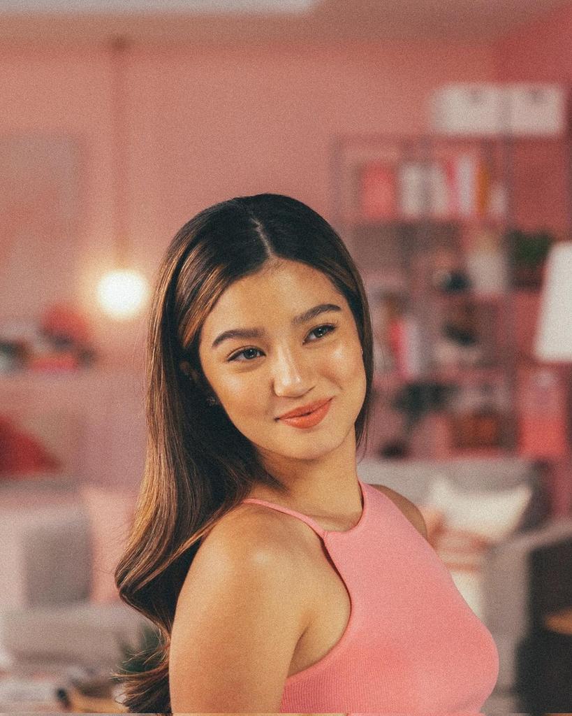 bellelieversofc's tweet photo. IG Post | @.wandadomingo posted photos with Belle Mariano. 💗
🔗https://t.co/1JFDsalyp7

"BTS for Pond's 🌸" 

#BelleMariano @bellemariano02 https://t.co/dOf5X5b0eV