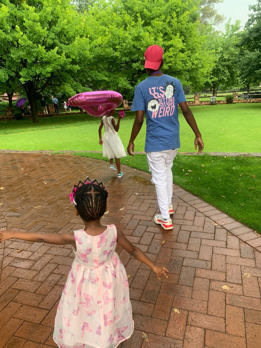 MR_KEGO's tweet photo. @BestmedScheme for rona bo "Daddy" is that ke patella 3 of my girls and my 4th would be covered at no extra cost. Benefit available to all Beat and Pace
More info here: link in bio
#58Years
#PersonallyYours #MedicalAid
#SwitchToBestmed #BestmedRulesApply
#JustBeWithBestmed #Ad https://t.co/5o1C8IbJxb