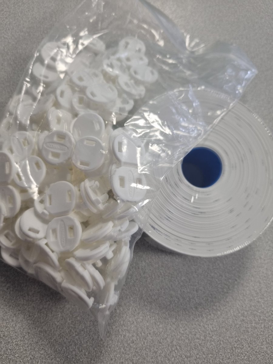 Plastic clasps to attach wristbands. This one bag weighs 128g! Wheels are in motion to change to self adhesive wristbands for the whole trust! Imagine the savings from this little change! #greeningtheicu #Sustainability #plasticfree #noplanetb <a href="/GreenerNHS/">Greener NHS</a>