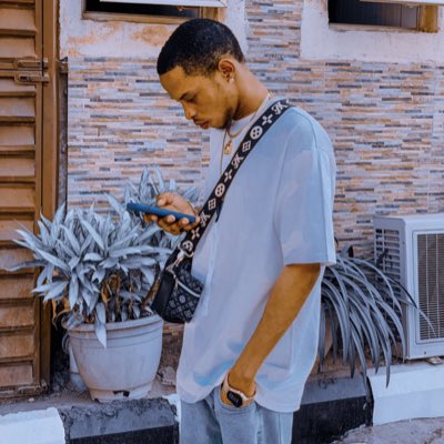 emmicrown8 tweet media