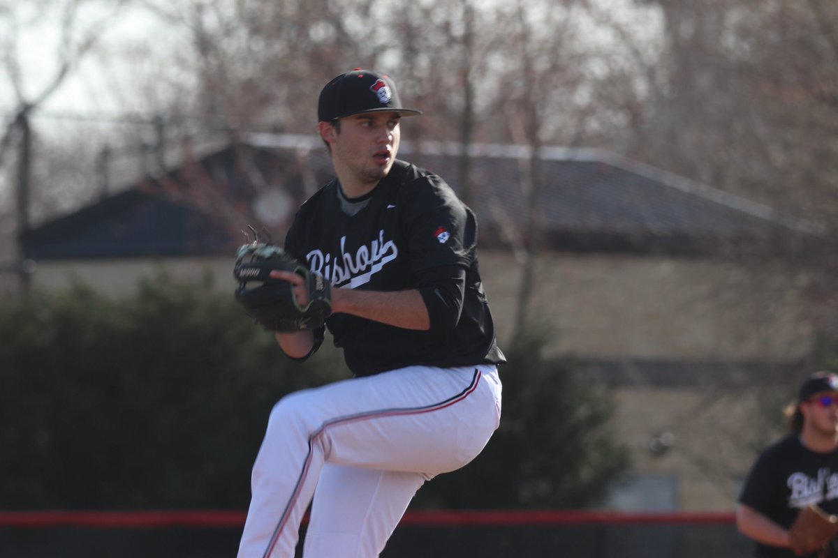OWU_Baseball's tweet image. Scenes from Opening Day #RollShops 

Monos - 5.1 IP, 7 K, 0 ER
Anthony - 1.0 IP, 3 K
Farley - 2B, 3 R, RBI
Brazytis - 2 RBI