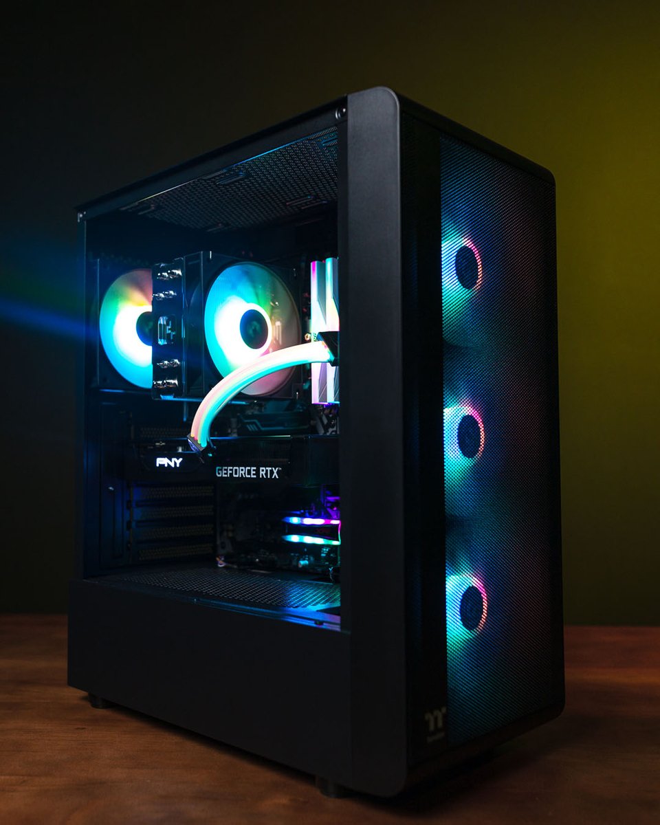 FjariltechLtd's tweet photo. Pc made by Bryan C.E.O of Fjariltech Ltd.
@ThermaltakeInc @PNYTechnologies @XPG_Global @Deepcoolglobal
#fjariltech #gamingpcbuild #pcgaming https://t.co/rmuISWStwZ
