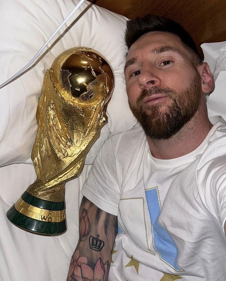 VirgiCst's tweet photo. @javgm6 @giraltpablo No te da la nafta para ser campeón del mundo gallego por eso hablas de otras cosas, vayan a practicar los penales para la próxima https://t.co/zj5YxmcBPA