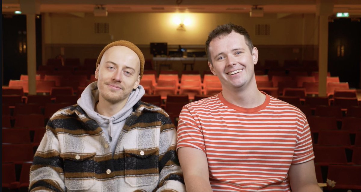 Look at yer auld dahs. Still happilly together after all these years.  <a href="/jackfnurse/">jackfnurse</a>