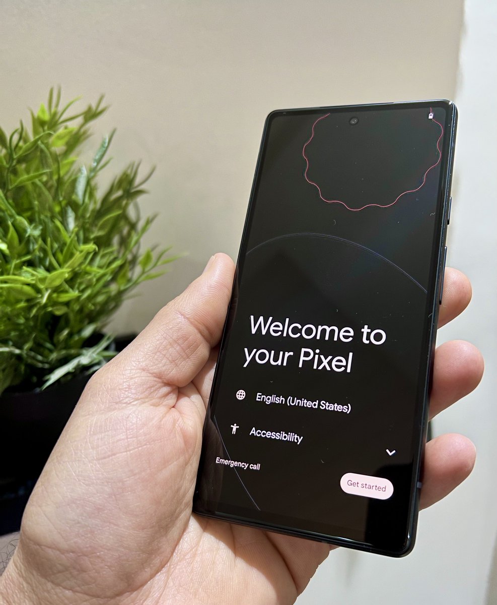 smartechdaily's tweet image. وداعًا جهاز #OnePlus8 مرحبًا جهاز #Pixel6a
أعتقد هذا الجهاز هو أرخص جهاز يقدم لك تجربة Android خام محترمة، كاميرا ممتازة، تحديثات دورية مع آخر المميزات الحصرية من جوجل، وكل هذا مع حجم جهاز جميل جدًا للاستخدام اليومي.