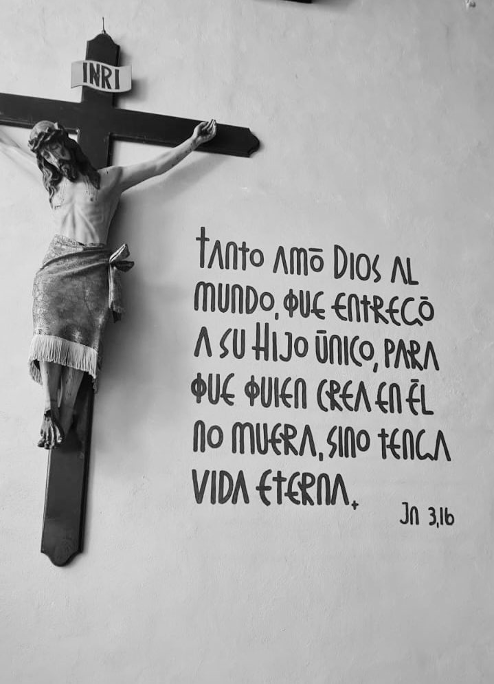 ArquidiocesisMx's tweet photo. Tanto nos ama Dios, que entregó a su hijo único. https://t.co/hOMbkJw58z