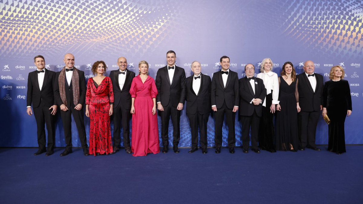 📅 ¡Vuelven los martes de #protocolo!

Debatiremos sobre:

✅ Los usos de los símbolos del Estado en los actos políticos electorales.

✅ El tratamiento de autoridades en los premios Goya.

▶️ ¡Inscríbete! observatorioprotocoloeventos.com/jornadas/