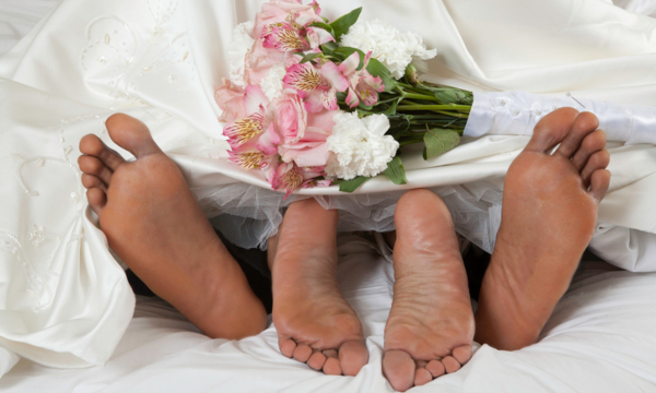 Radio2000_ZA's tweet photo. Coming up we chat #SexualHealth
Does marriage kill sex or not? Does libido disappear after getting married? How many marriages are sexless? How often should married couples should have sex? Let's talk.
@mapasekamokwele
#LLA2000 #LifeLoveAndAll https://t.co/JHUAQDeeXr