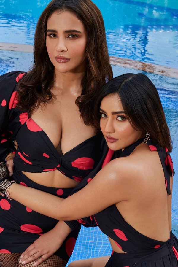 FqO5CvUacAE93Cc?format=jpg&name=900x900